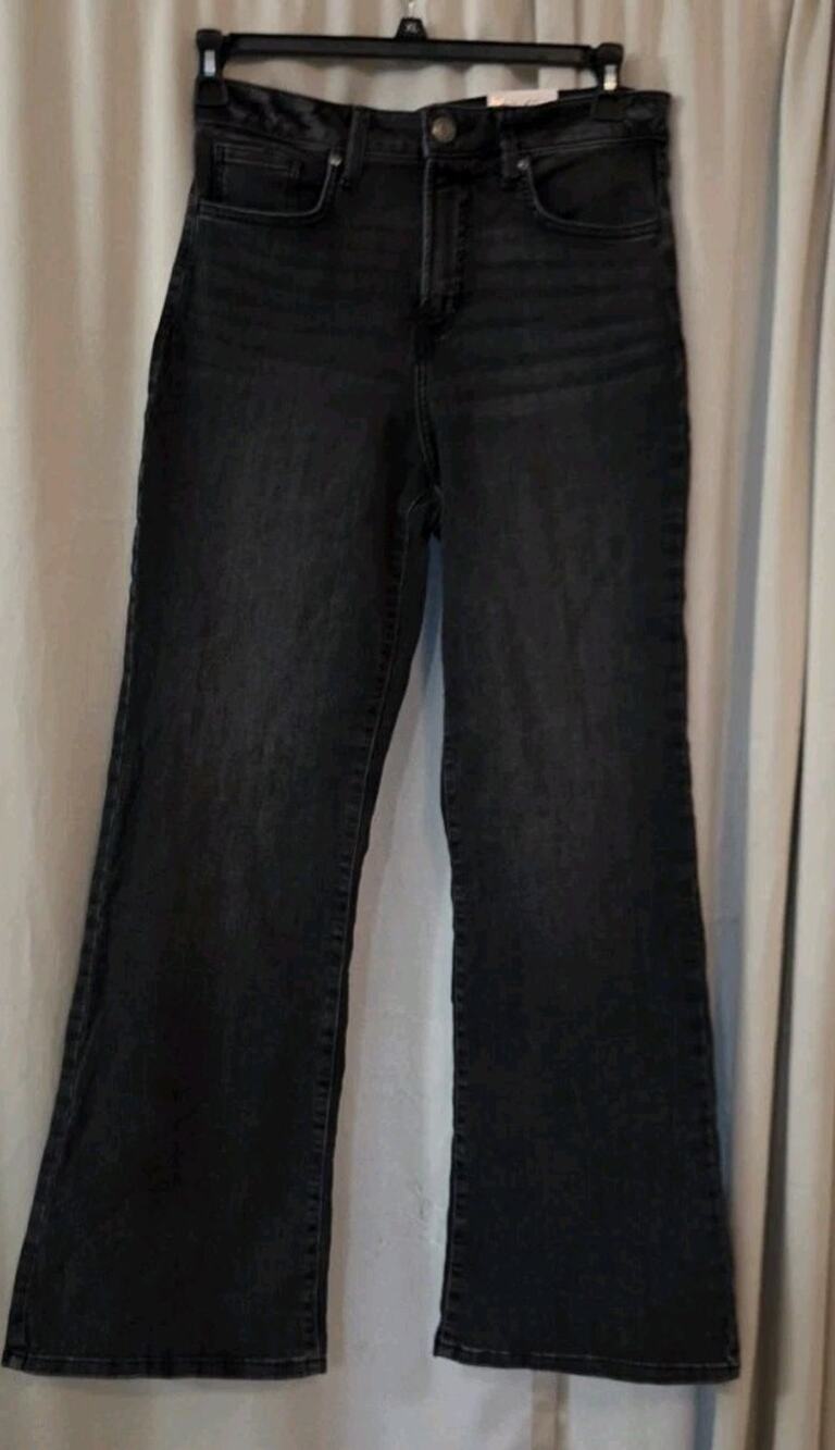 NWT LC Lauren Conrad Feel Good Flare Jeans Size 10 Washed Black Stretch